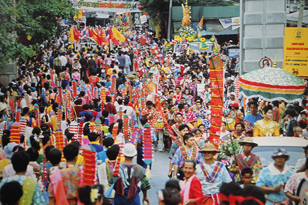 สืบสานวัฒนธรรม (Phra Pedaeng Somgkran Festival)